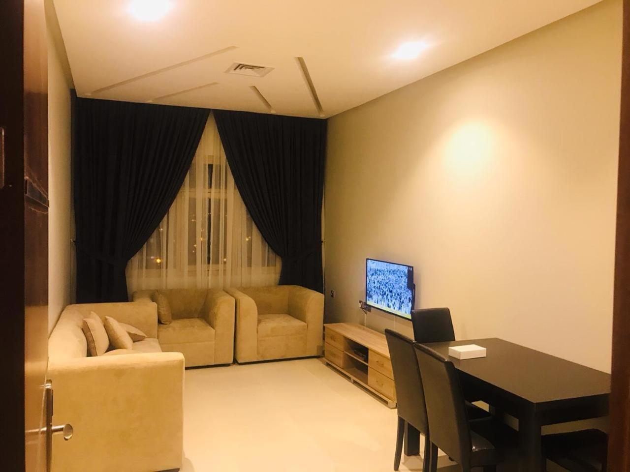 Grand Dahlia Hotel Apartment - Sabah Al Salem Kuwait City Exterior foto