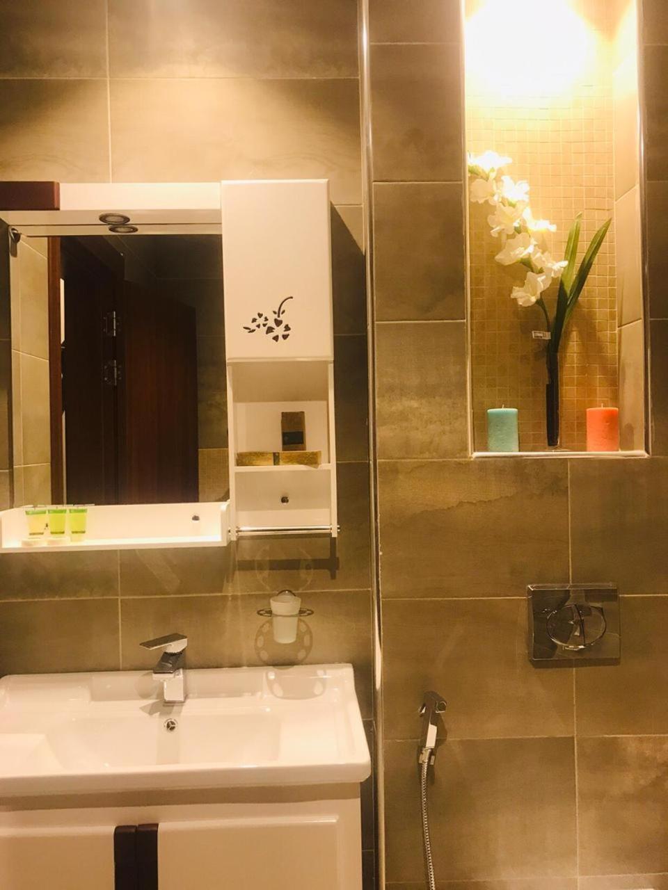 Grand Dahlia Hotel Apartment - Sabah Al Salem Kuwait City Exterior foto
