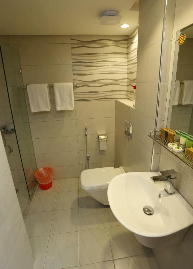 Grand Dahlia Hotel Apartment - Sabah Al Salem Kuwait City Exterior foto